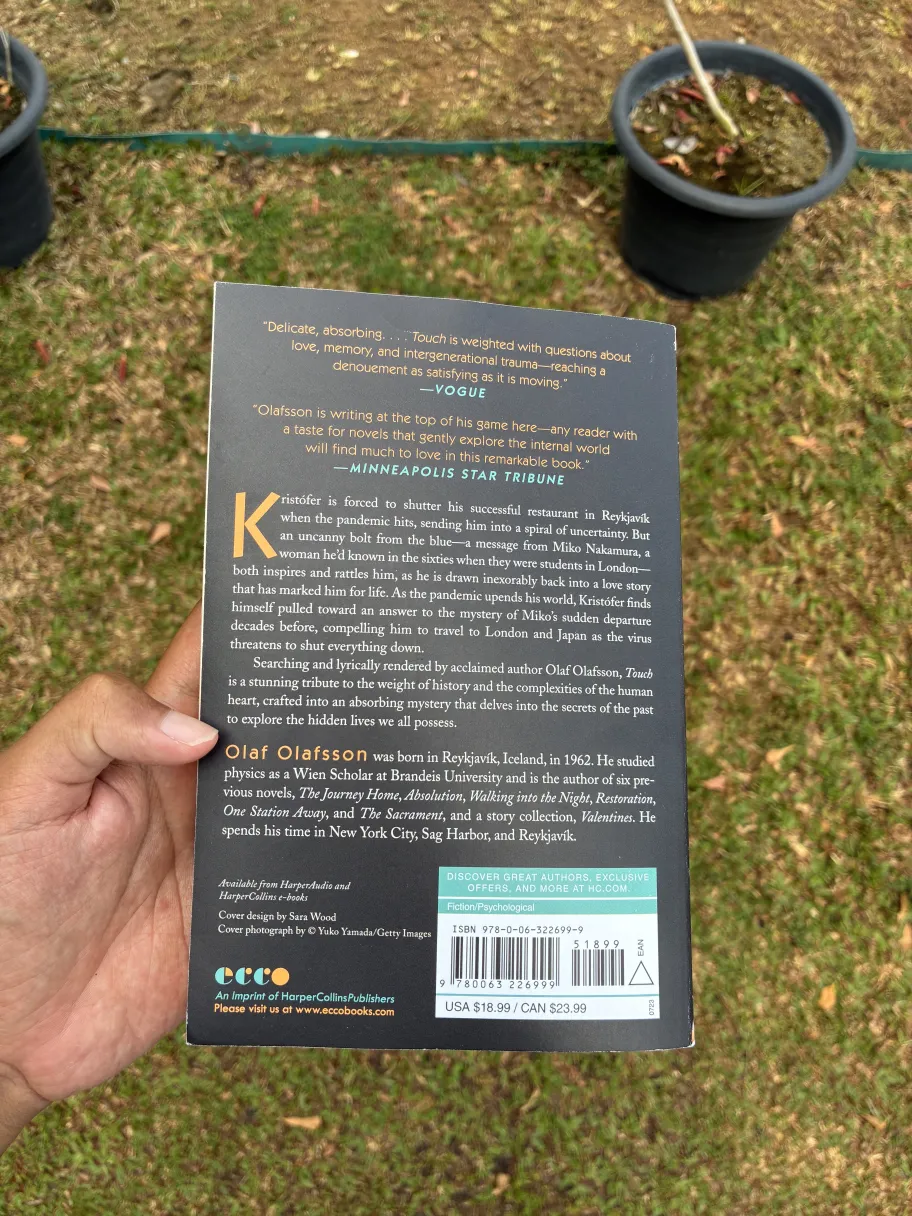 Back cover of Touch